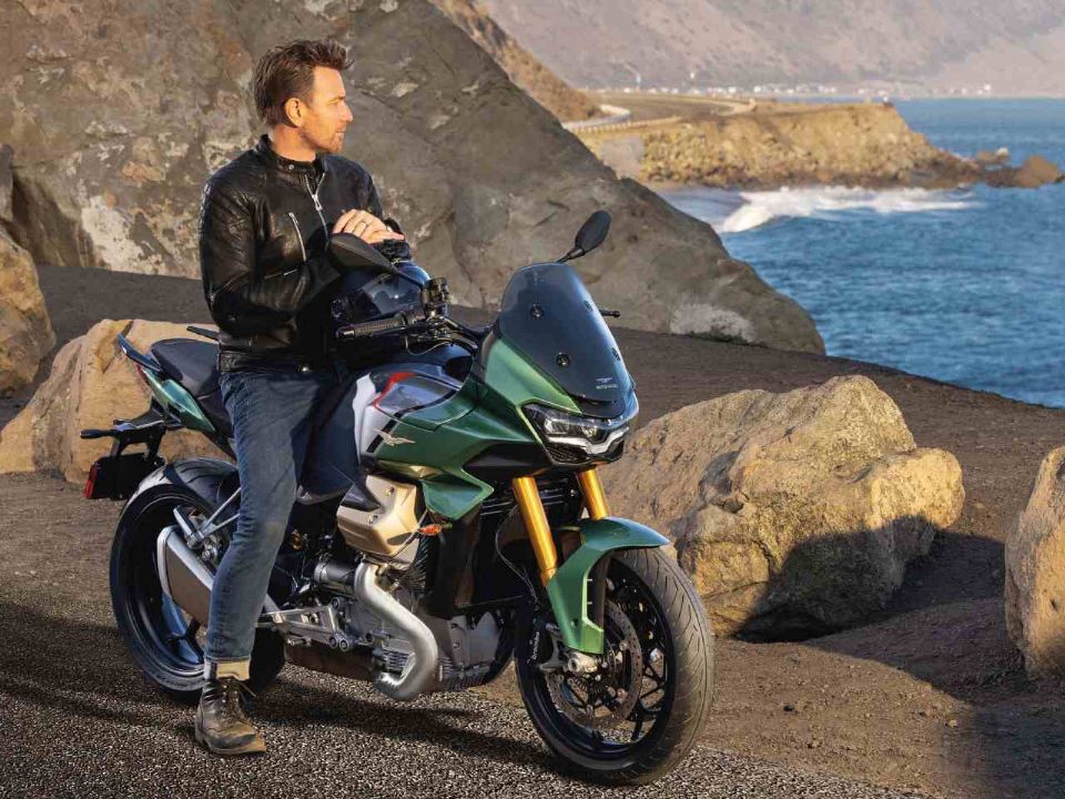 Ewan McGregor: embaixador da Moto Guzzi com a V100 Mandello